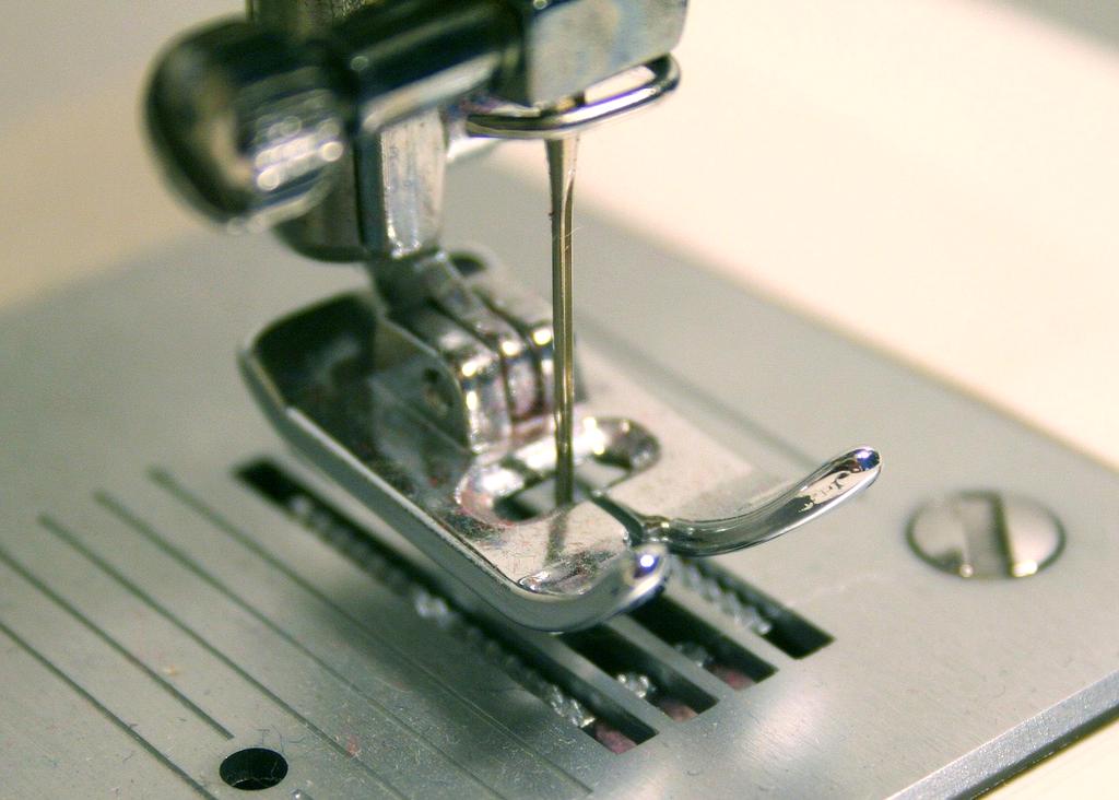 Holograficzna projekcja ubrania na sylwetce klienta